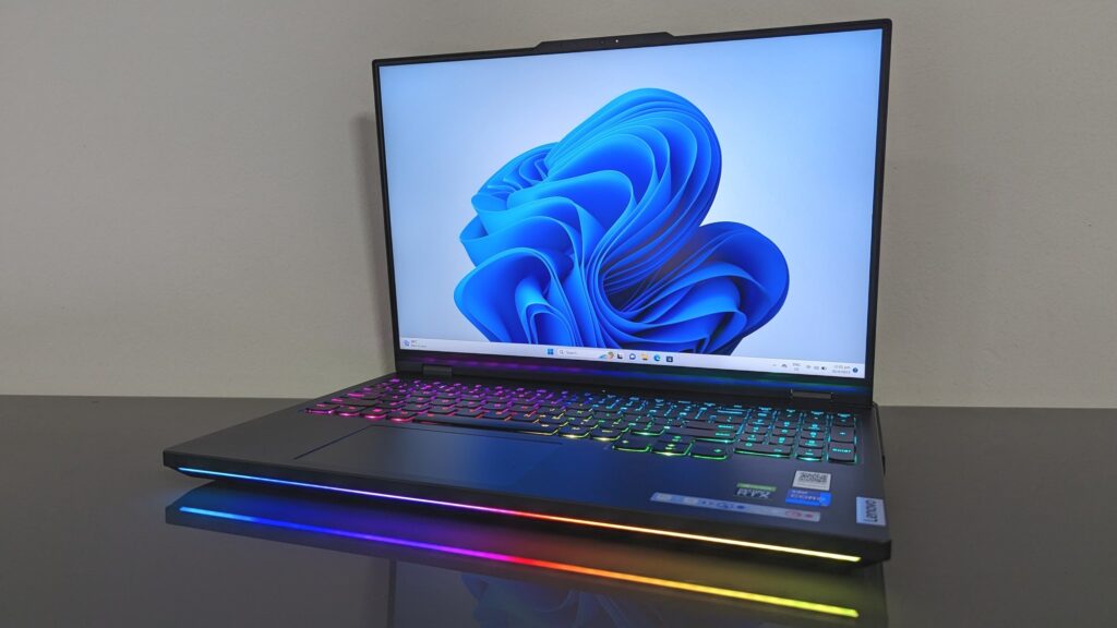  Lenovo Legion Pro 7i